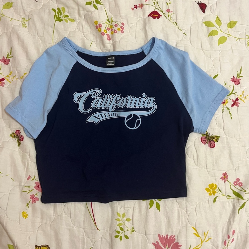 Blue croptop Shirt